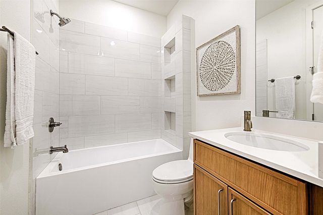 4739 Gretna Street 202, Dallas, TX 75207