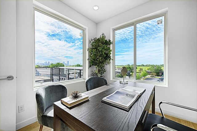 4739 Gretna Street 202, Dallas, TX 75207