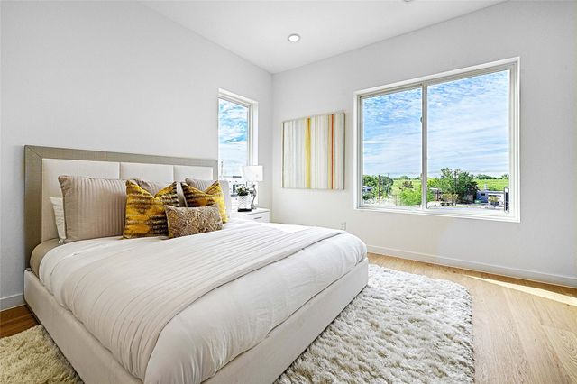 4739 Gretna Street 202, Dallas, TX 75207