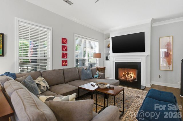 1016 W 1st Street, Charlotte, NC 28202