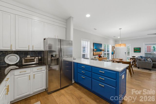 1016 W 1st Street, Charlotte, NC 28202