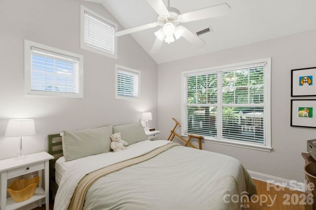 1016 W 1st Street, Charlotte, NC 28202