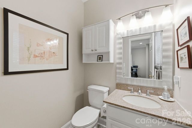 1016 W 1st Street, Charlotte, NC 28202