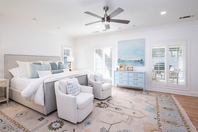 5820 Royal Crest Drive, Dallas, TX 75230