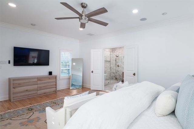 5820 Royal Crest Drive, Dallas, TX 75230