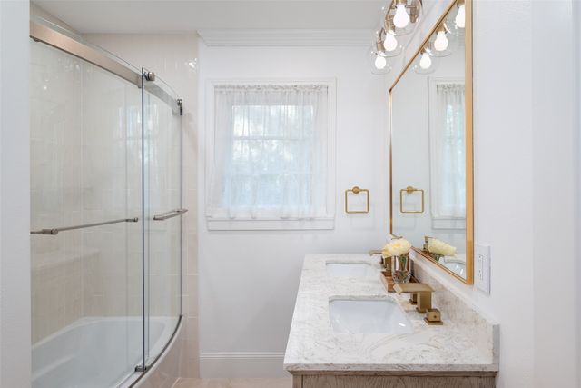 5820 Royal Crest Drive, Dallas, TX 75230