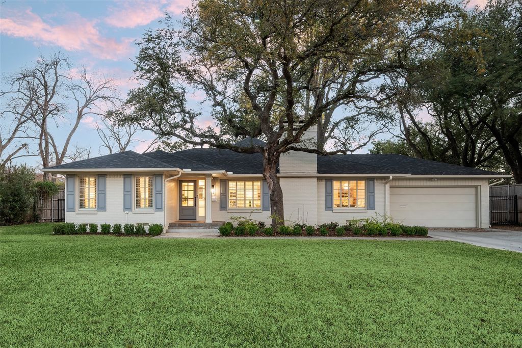 5820 Royal Crest Drive, Dallas, TX 75230