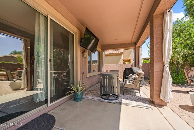 18333 W ESTES Way, Goodyear, AZ 85338