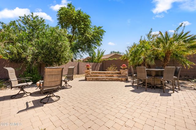 18333 W ESTES Way, Goodyear, AZ 85338