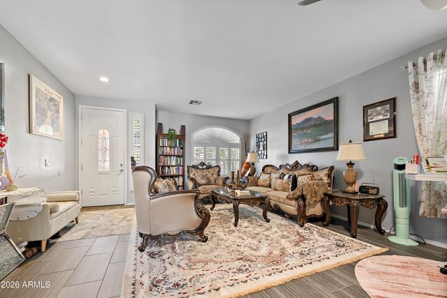 18333 W ESTES Way, Goodyear, AZ 85338