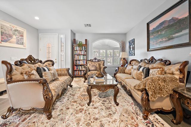 18333 W ESTES Way, Goodyear, AZ 85338