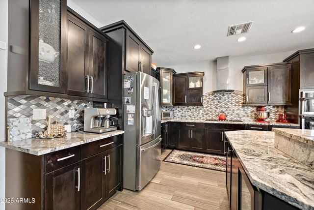 18333 W ESTES Way, Goodyear, AZ 85338