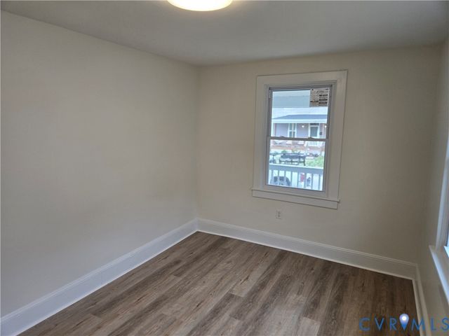 736 Harding St, Petersburg, VA 23803