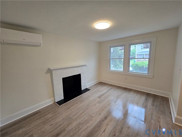 736 Harding St, Petersburg, VA 23803