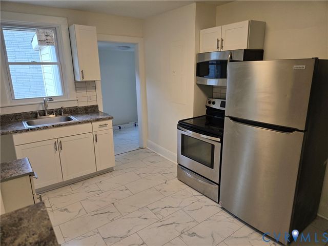 736 Harding St, Petersburg, VA 23803