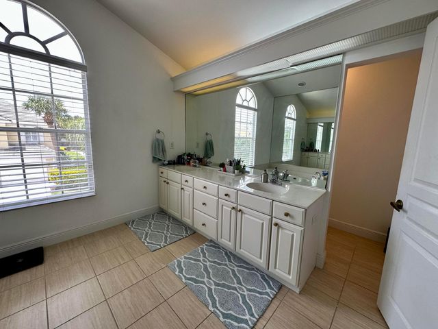 5425 Grand Park Place, Boca Raton, FL 33486