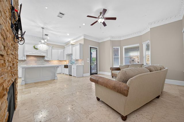 23 Olmstead Row, The Woodlands, TX 77380