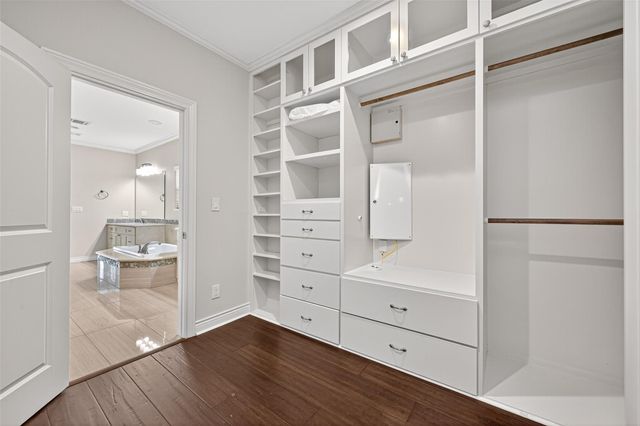 23 Olmstead Row, The Woodlands, TX 77380