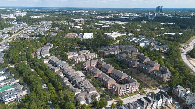 23 Olmstead Row, The Woodlands, TX 77380