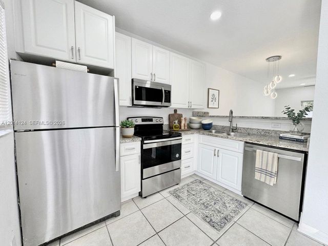 3670 NW 91st Ln 3670, Sunrise, FL 33351