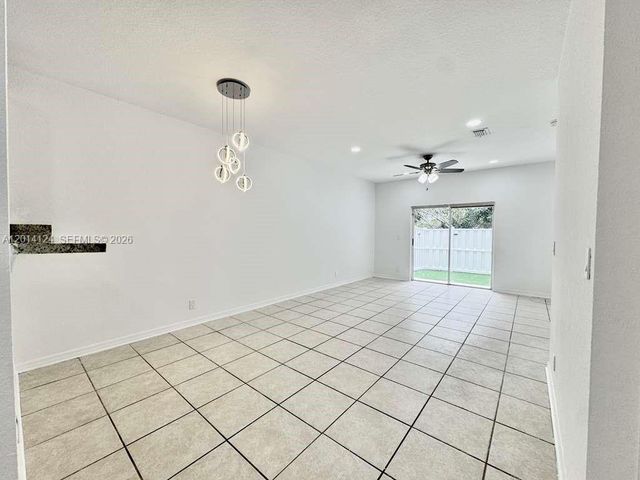 3670 NW 91st Ln 3670, Sunrise, FL 33351
