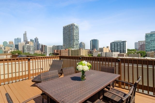 1841 S State Street 2, Chicago, IL 60616