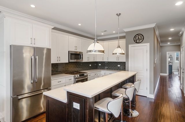 1841 S State Street 2, Chicago, IL 60616