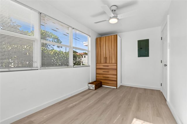 5800 Taylor St 2, Hollywood, FL 33021