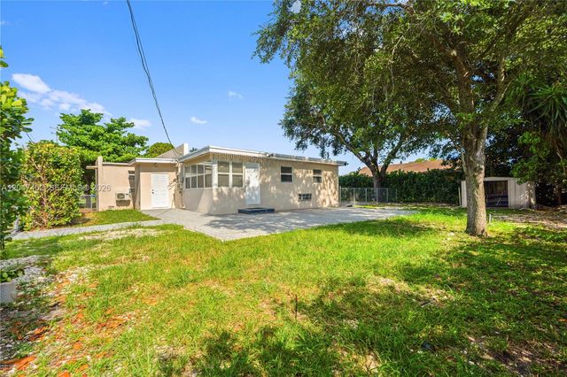 5800 Taylor St 2, Hollywood, FL 33021