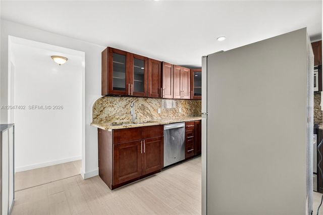 5800 Taylor St 2, Hollywood, FL 33021