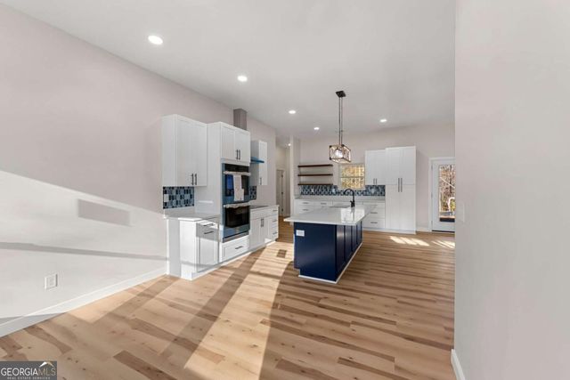 705 SEABOLT Road, Locust Grove, GA 30248