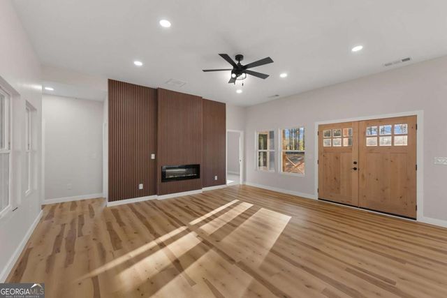 705 SEABOLT Road, Locust Grove, GA 30248