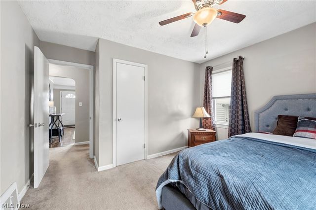 8327 Renwood Drive, Parma, OH 44129