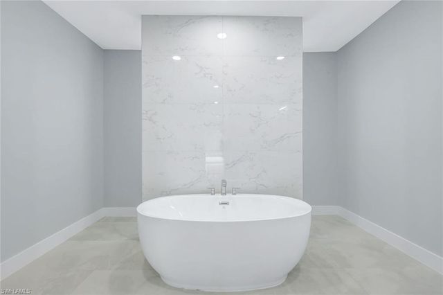 3840 NW 43rd PL, Cape Coral, FL 33993