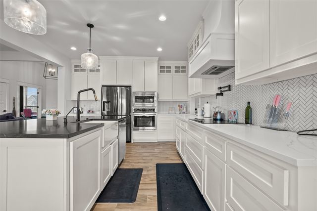 134 Buddy Court, Millsap, TX 76066