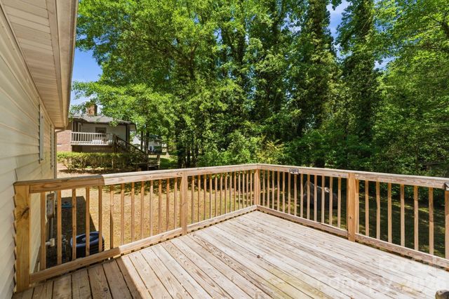 708 Hickory Hill Court, Gastonia, NC 28054