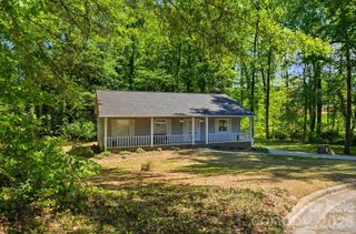 708 Hickory Hill Court, Gastonia, NC 28054