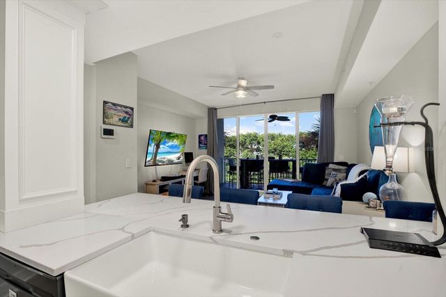 436 BAHIA BEACH BOULEVARD, Ruskin, FL 33570