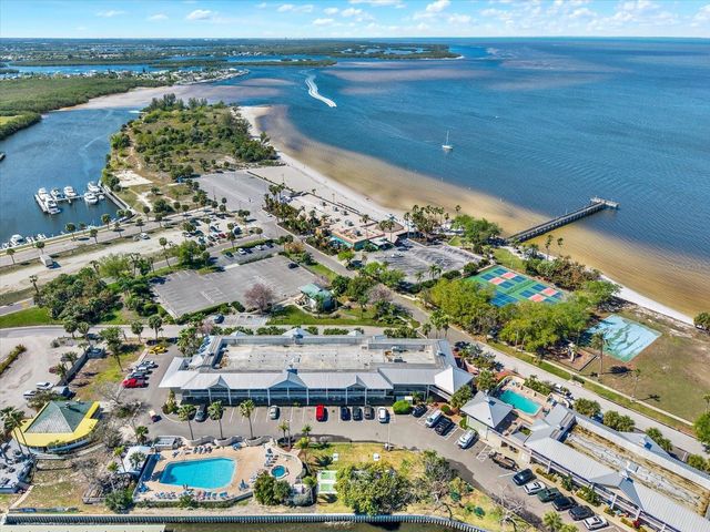 436 BAHIA BEACH BOULEVARD, Ruskin, FL 33570