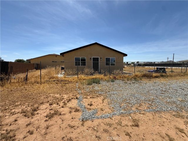 14080 Mohawk, Apple Valley, CA 92307