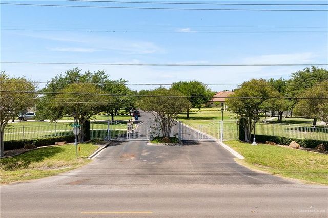 1816 El Mileno Drive, Palmhurst, TX 78573