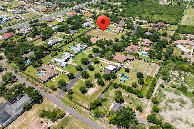 1816 El Mileno Drive, Palmhurst, TX 78573