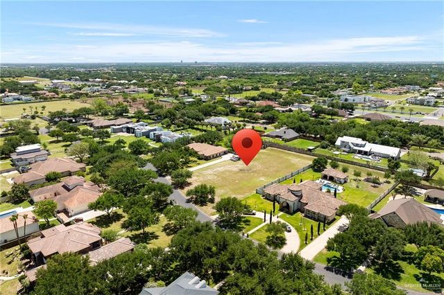 1816 El Mileno Drive, Palmhurst, TX 78573