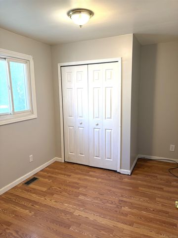 3185 Delaney Street, Flint, MI 48506