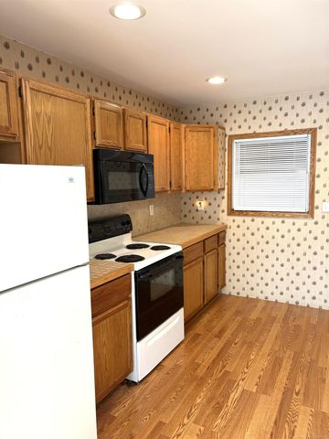 3185 Delaney Street, Flint, MI 48506