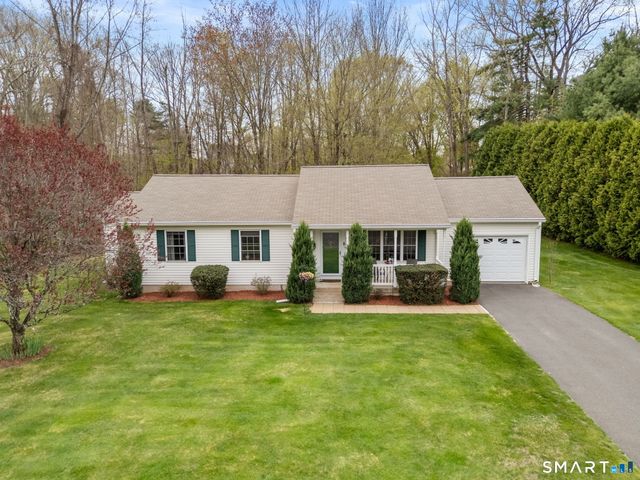 8 Crystal Ball Court, Ellington, CT 06029