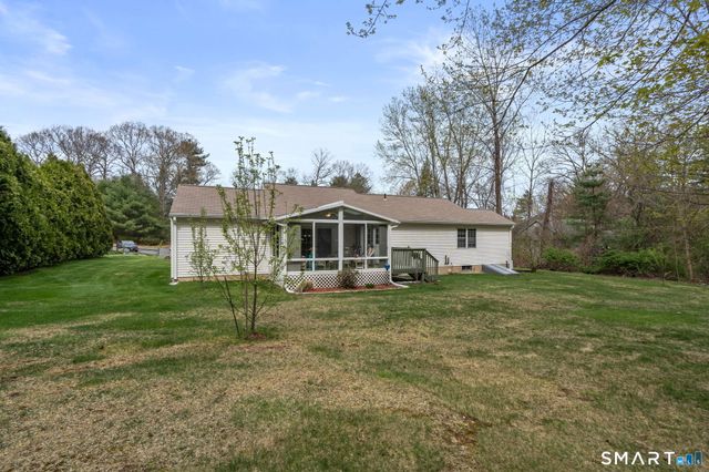 8 Crystal Ball Court, Ellington, CT 06029
