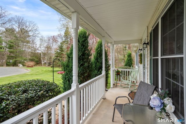 8 Crystal Ball Court, Ellington, CT 06029