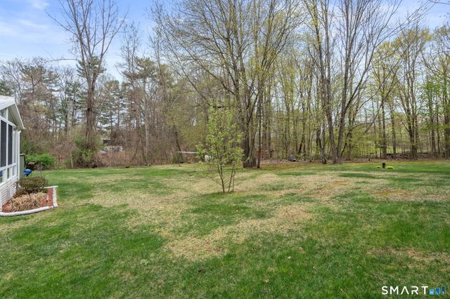 8 Crystal Ball Court, Ellington, CT 06029