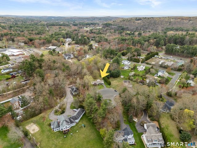 8 Crystal Ball Court, Ellington, CT 06029